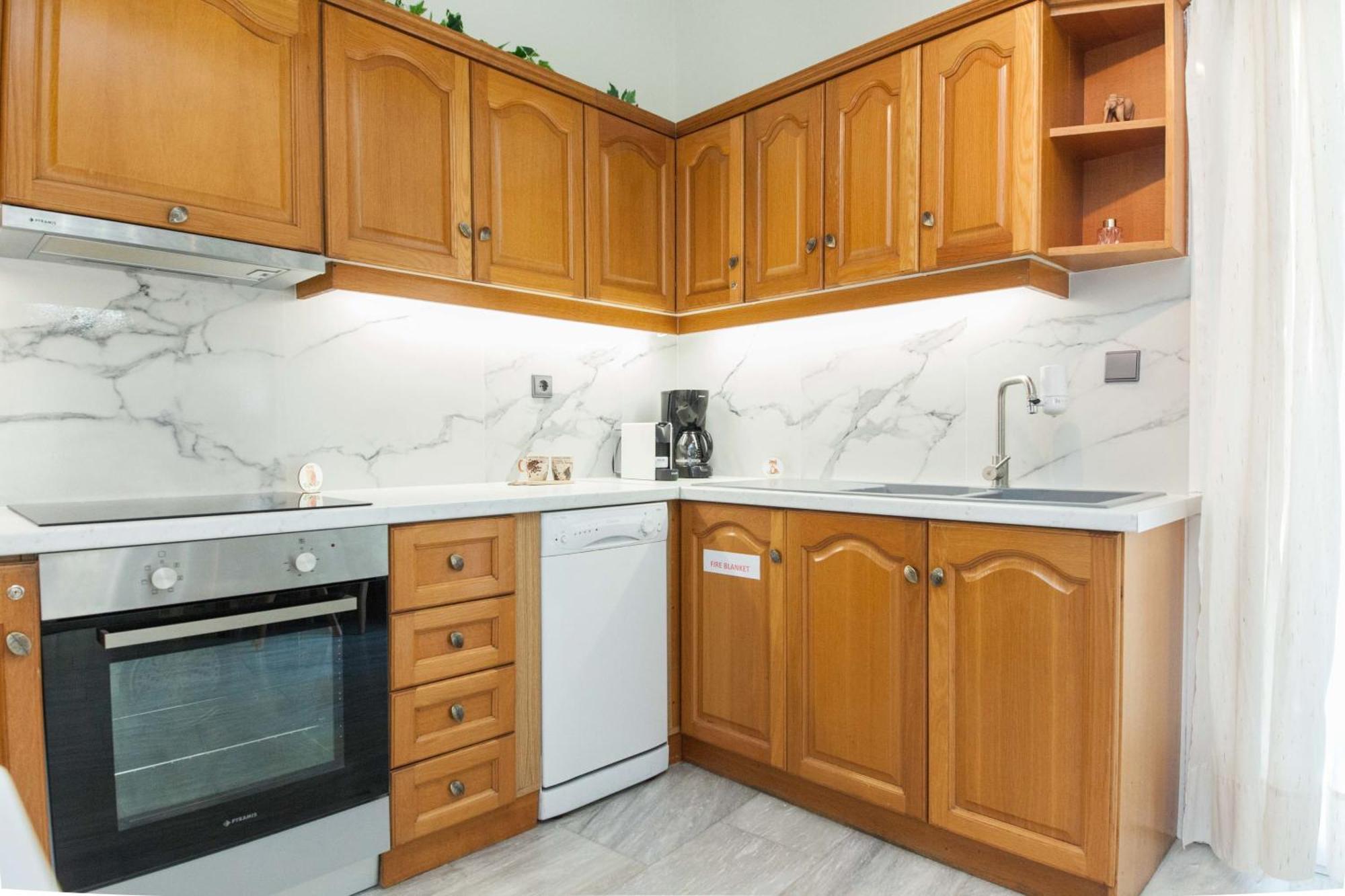 Classical 2 Bd Beauty Apt In Peaceful Chalandri Athen Eksteriør billede
