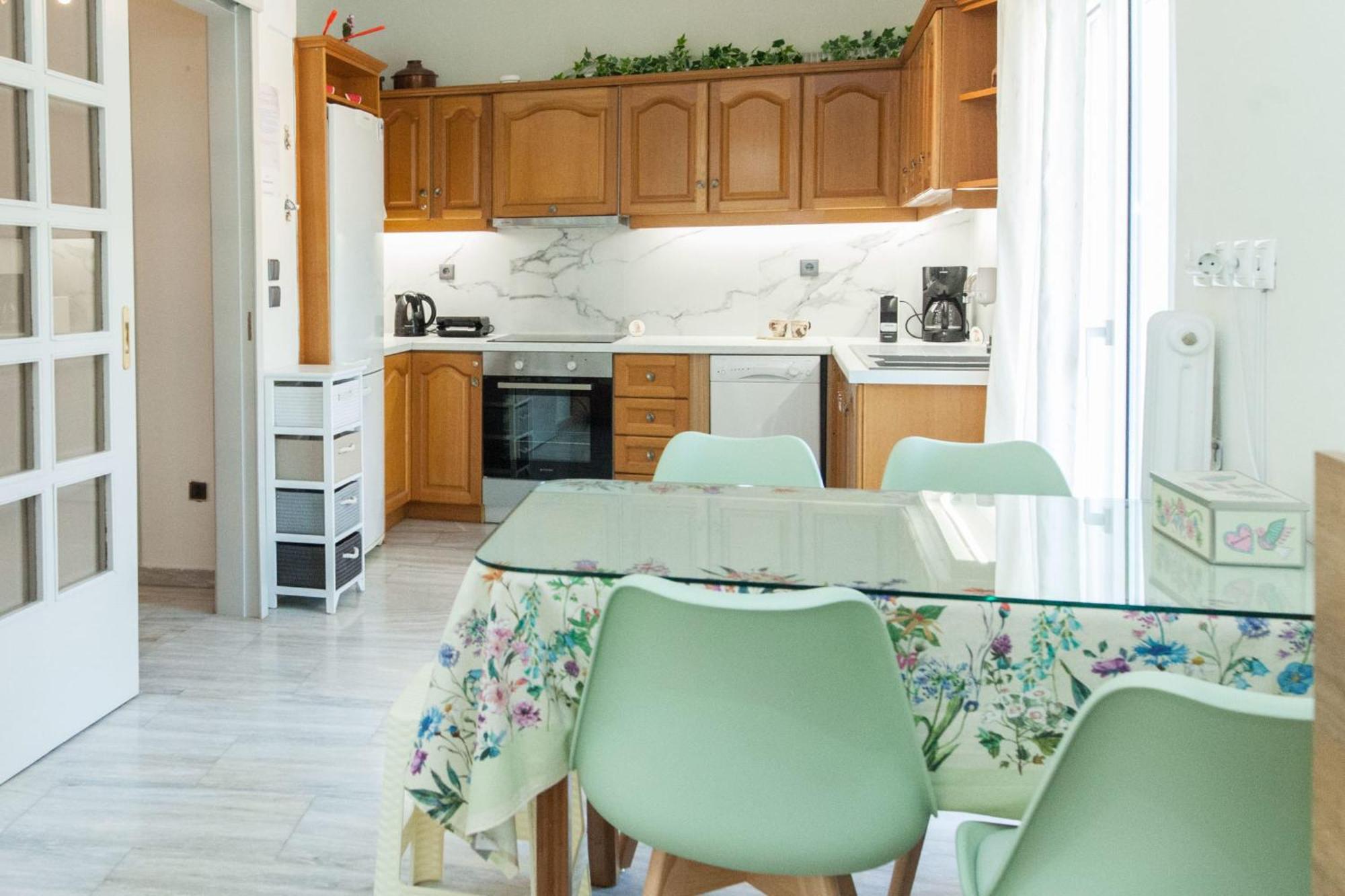 Classical 2 Bd Beauty Apt In Peaceful Chalandri Athen Eksteriør billede